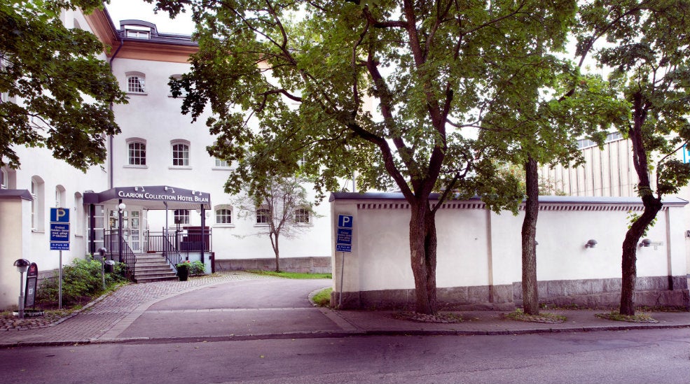 Main entrance at Bilan Hotel in Karlstad
