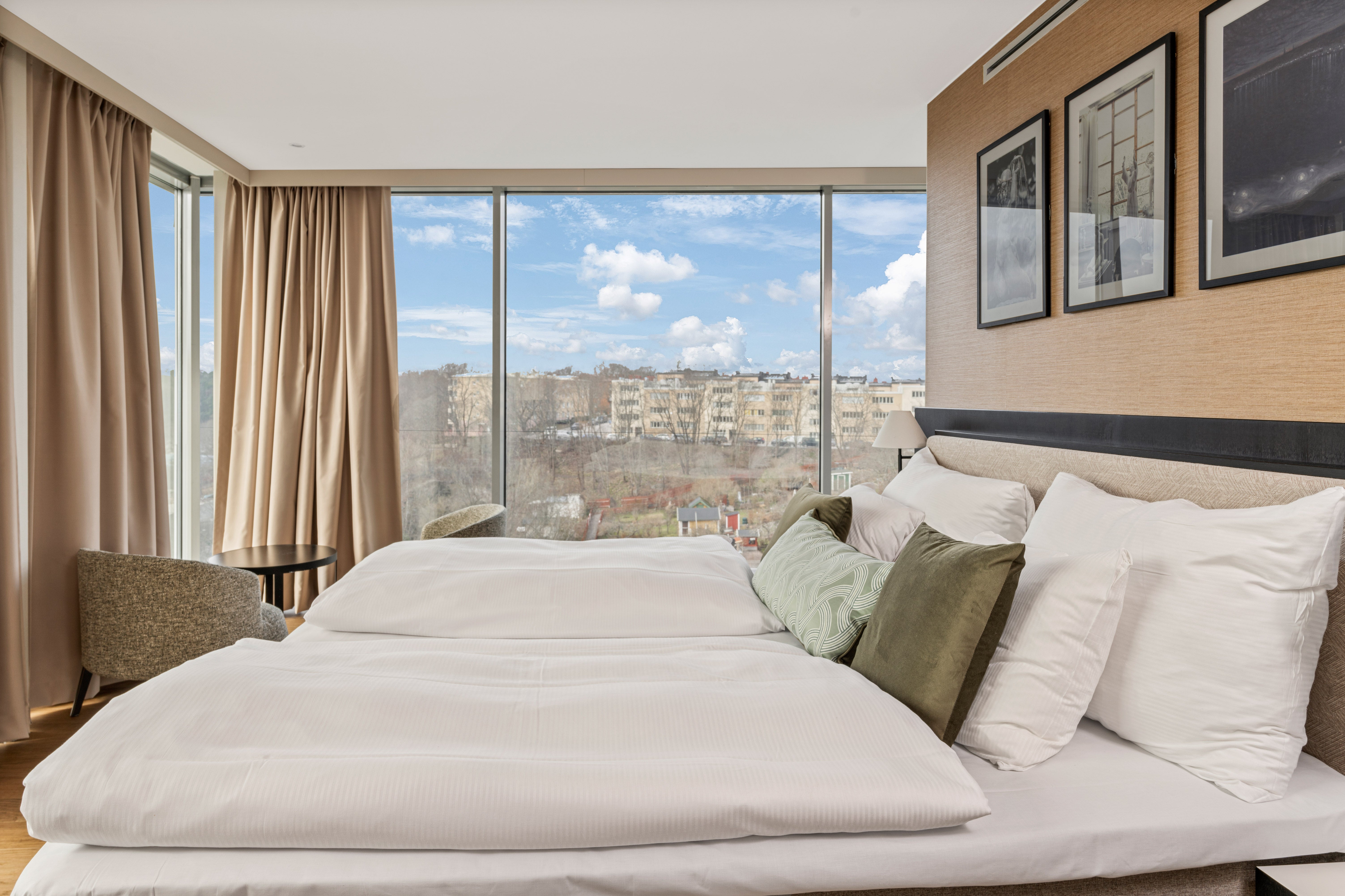 Hotel Stay in Newly Renovated Room, Including Spa