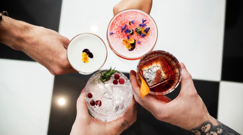Cocktails & stay: A brand new experience to enjoy