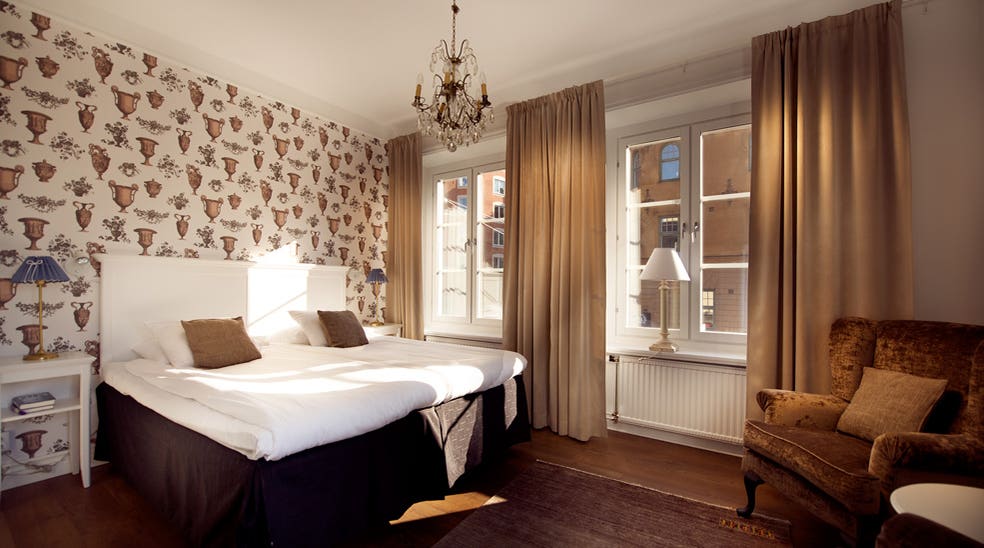 Spacious and bright superior double room at Bergmestaren Hotel in Falun