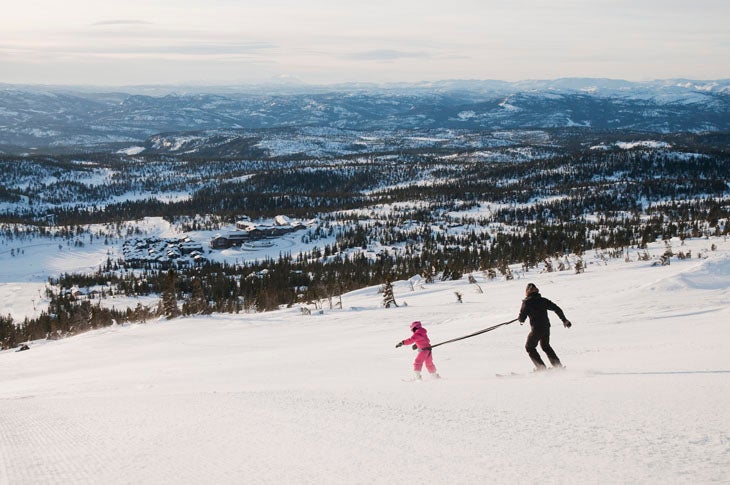 Learning how to ski at Norrefjell Ski & Spa Hotel in Norrefjell