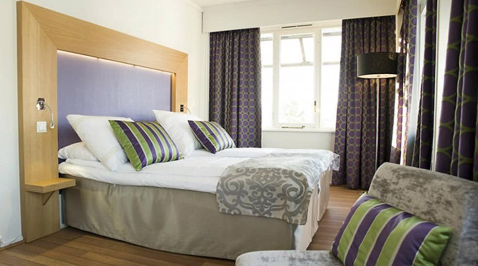 Spacious and well-designed superior double hotel room at Quality Grand Hotel Kongsberg