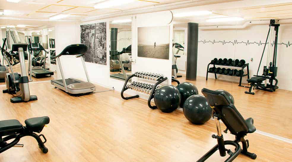 Modern and well-equipped gym at Quality Statt Hotel in Hudiksvall