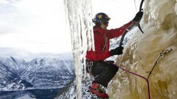 Take advantage of the perfect conditions for ice climbing at Quality Voringfoss Hotel in Eidfjord